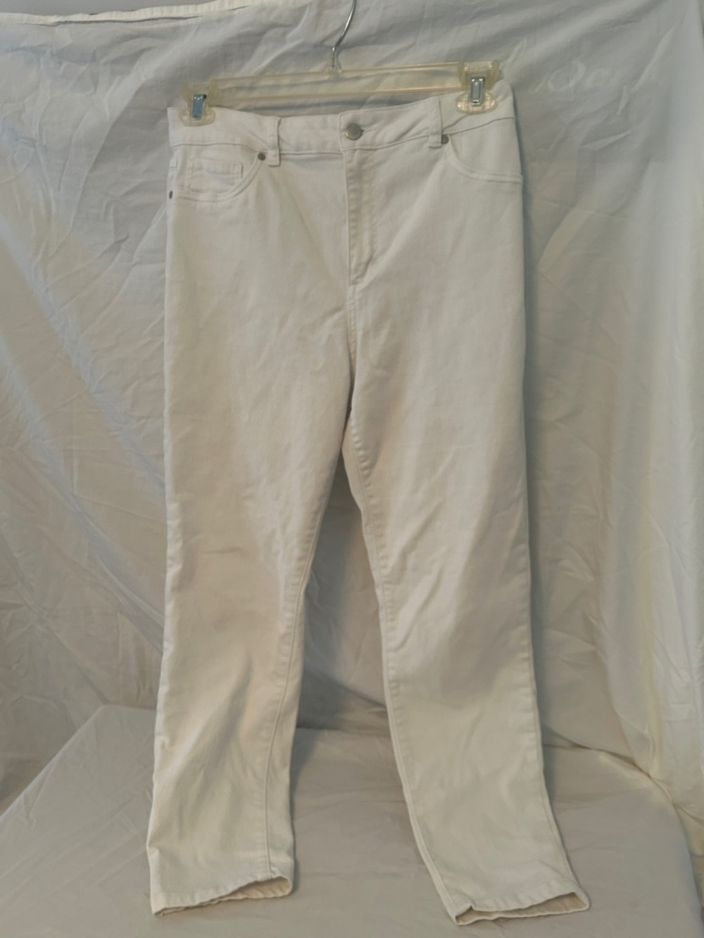 d. jeans White Straight Leg Women's Jeans